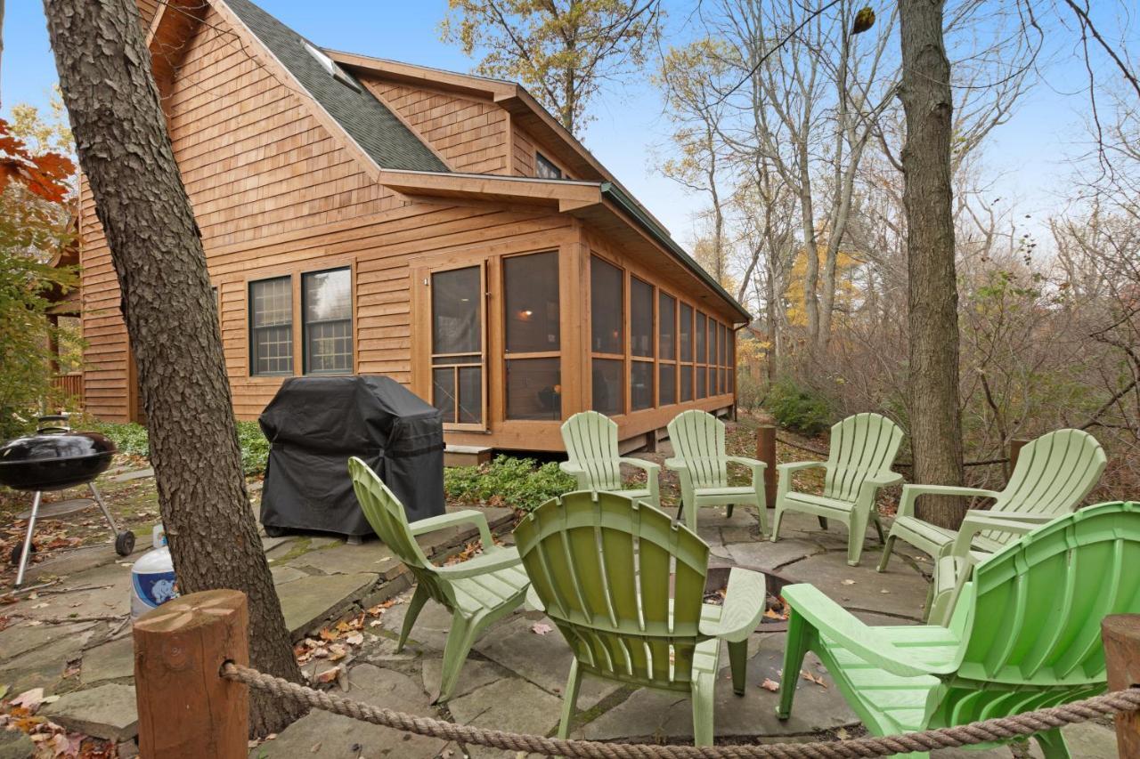 Kingfisher Cove Cabin 2 Saugatuck Exterior photo
