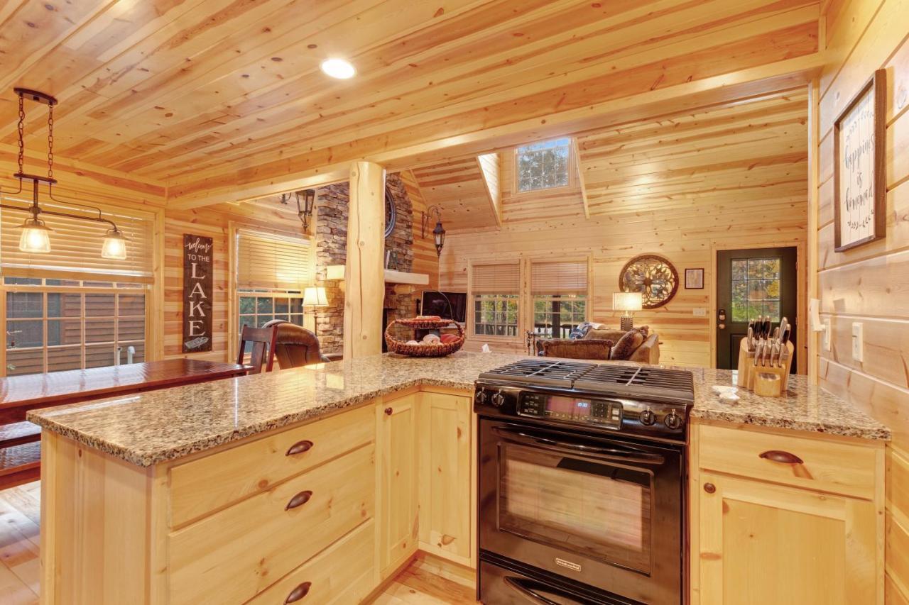Kingfisher Cove Cabin 2 Saugatuck Exterior photo